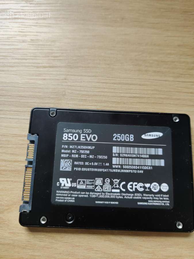 Retro Intel Core 2 Quad Q9550 kompiuteris - nuotraukos Nr. 9