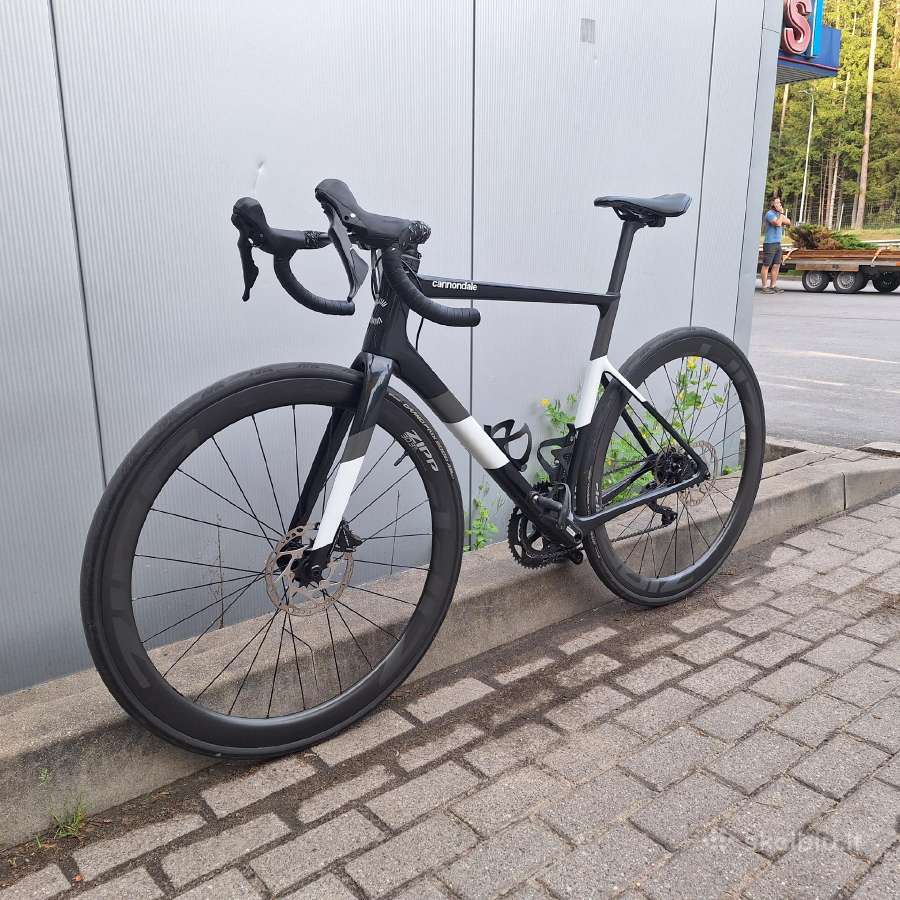 Karboninis plento dviratis Cannondale Supersix EVO - nuotraukos Nr. 2