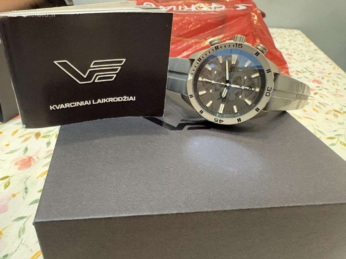 Vostok Europe titanium laikrodis 300 - nuotraukos Nr. 5
