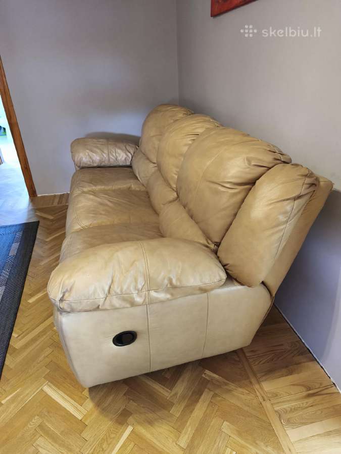 Patogi odinė trivietė sofa su reglaineriais - nuotraukos Nr. 5