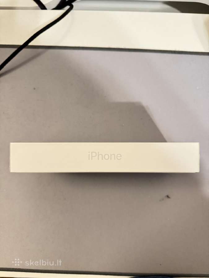 iPhone 16, 128 GB, Baltas, Battery health: 98% - nuotraukos Nr. 2