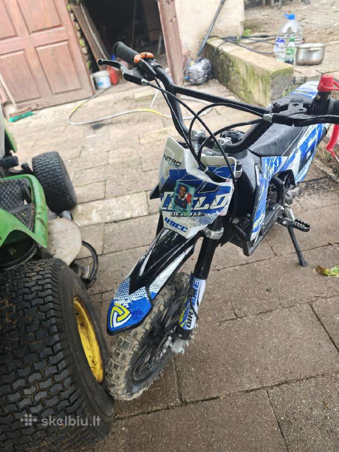 Vaikiškas motocrosinis krosinis ir šalmas - nuotraukos Nr. 2