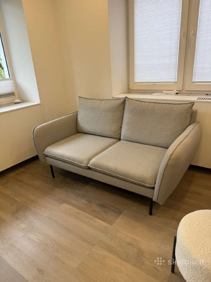 Cosmopolitan Design Vienna sofa sviesiai pilka - nuotraukos Nr. 4