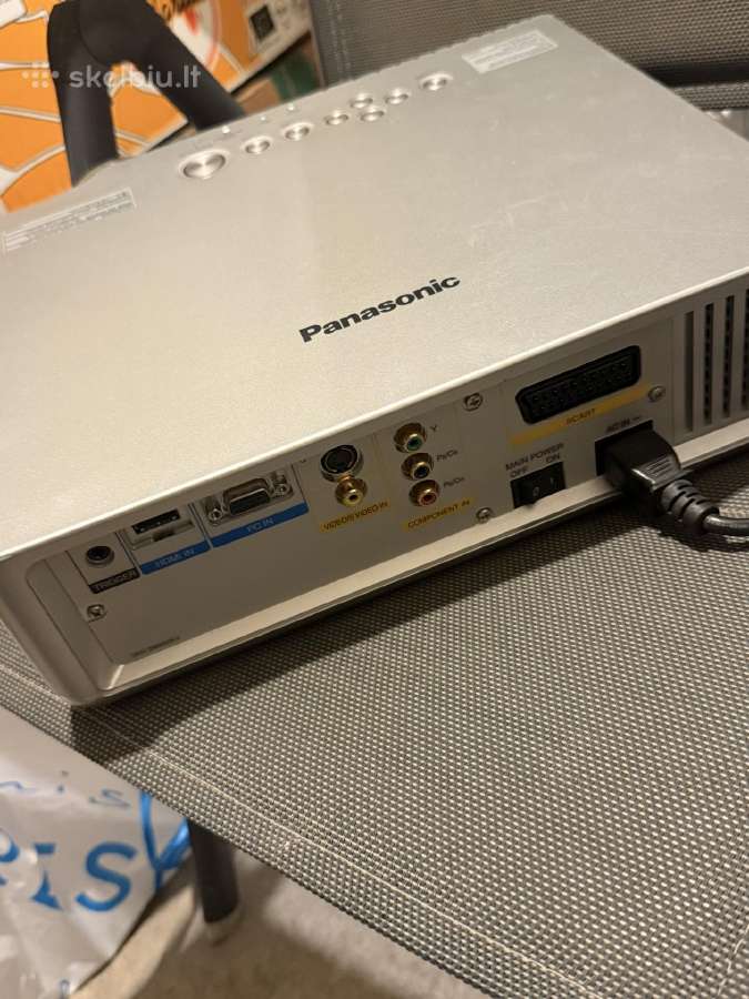 Projektorius Panasonic - nuotraukos Nr. 4