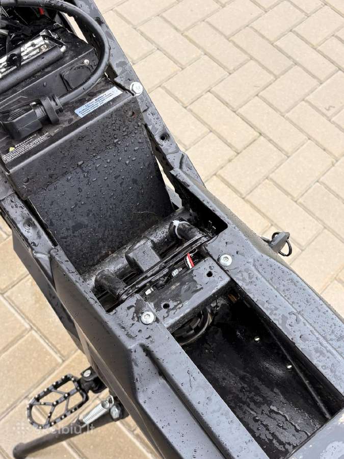Parduodamas elektrinis motociklas valtinsu em 5 pr - nuotraukos Nr. 9