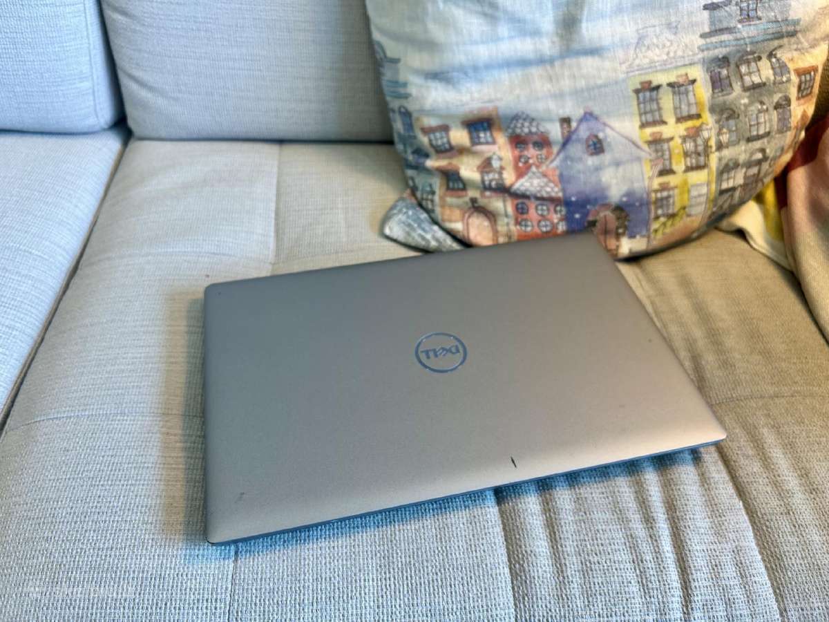 Dell Precision 3561, i7-11850h, Geforce T600 4gb - nuotraukos Nr. 10