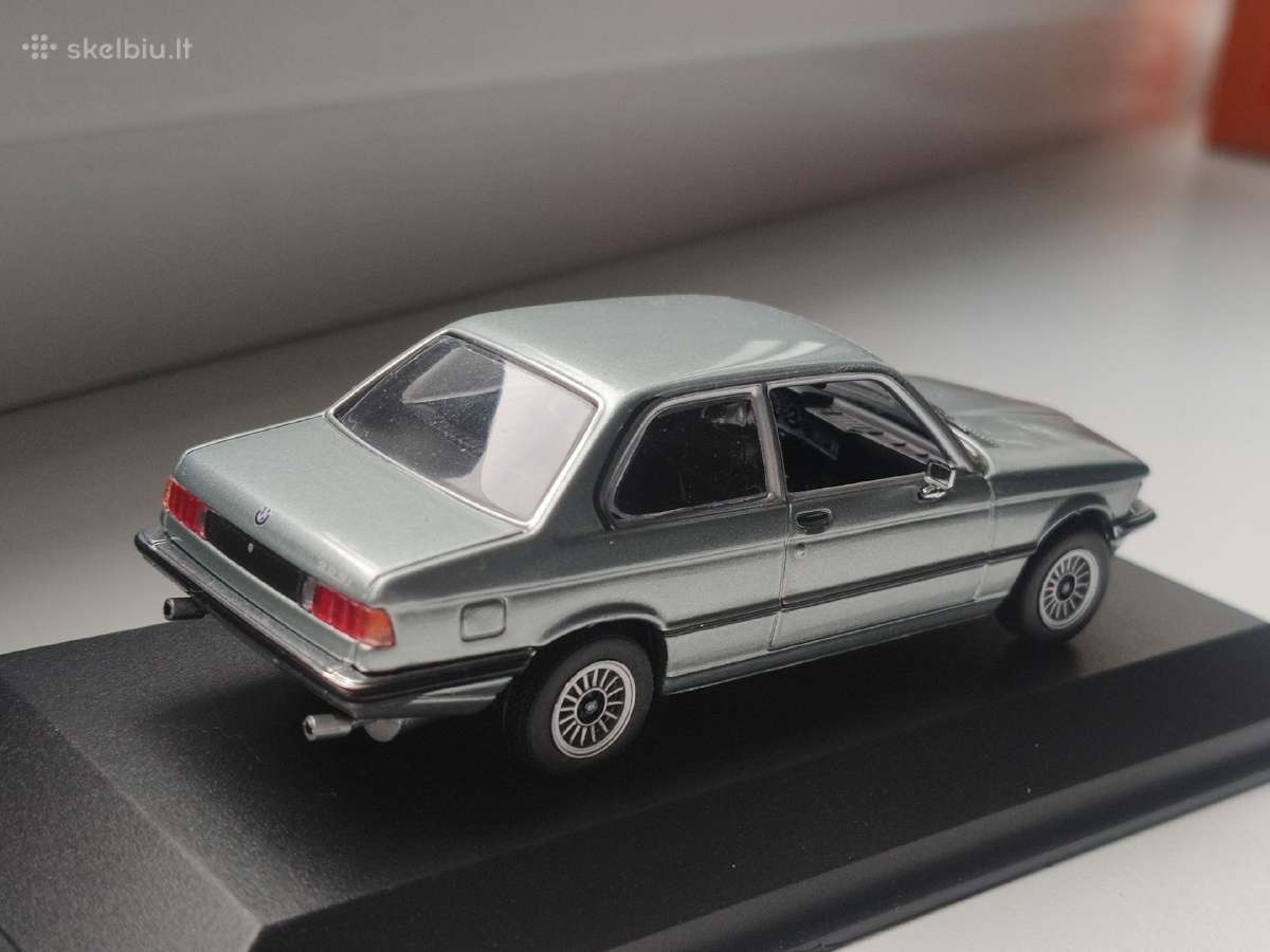 1:43 bmw e21 323i minichamps - nuotraukos Nr. 3