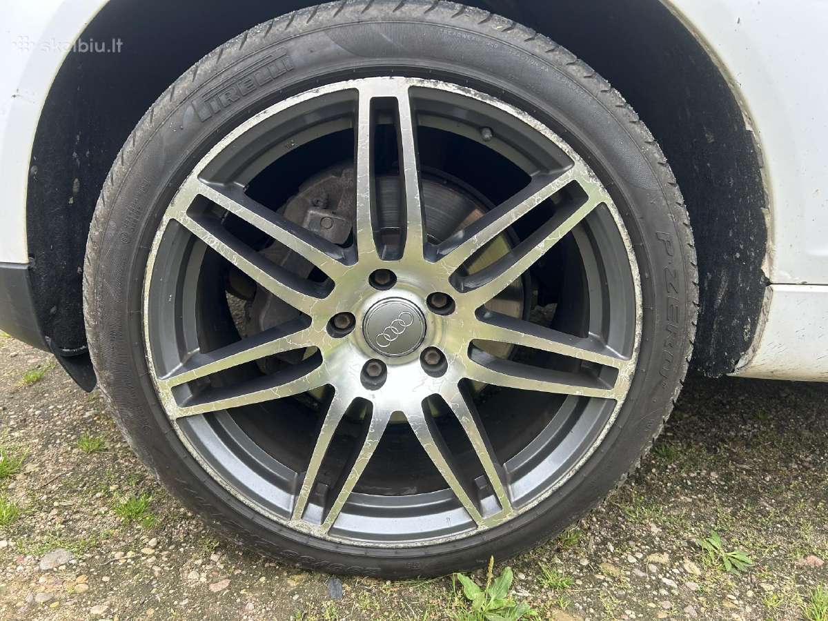 Audi Q7 Ratlankiai R21 5x130 Padangos 295/35 - nuotraukos Nr. 11