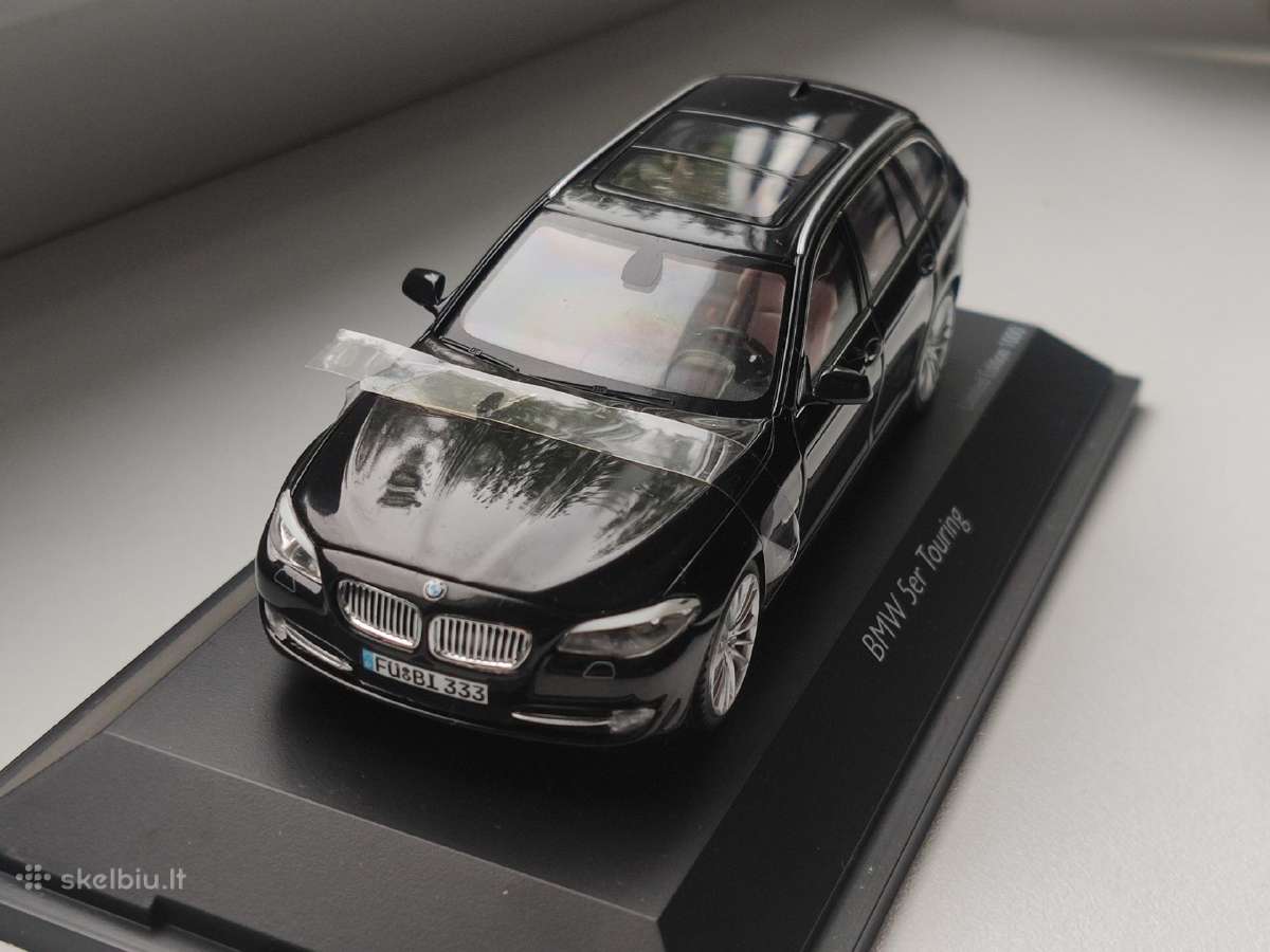 1:43 bmw f11 550i Schuco - nuotraukos Nr. 8