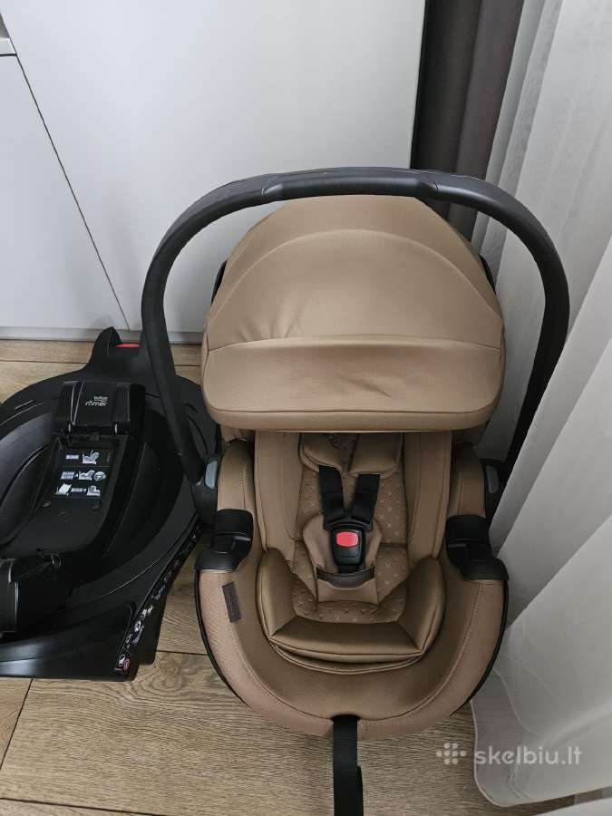 Britax Romer kėdutė ir Isofix bazė - nuotraukos Nr. 2