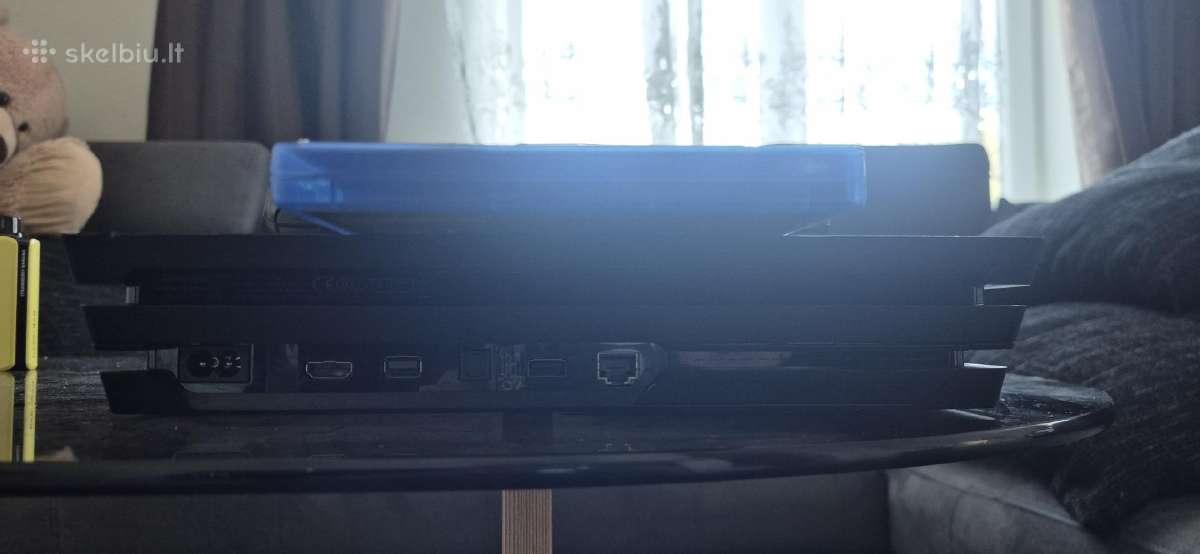 Ps4 Pro 1tb Jailbreak 2 pulteliai+stovas. - nuotraukos Nr. 3