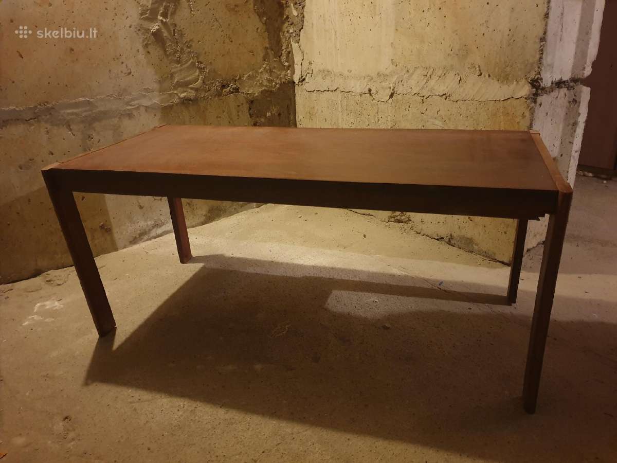 Stalas iš čekiškos sekcijos komplekto - nuotraukos Nr. 2