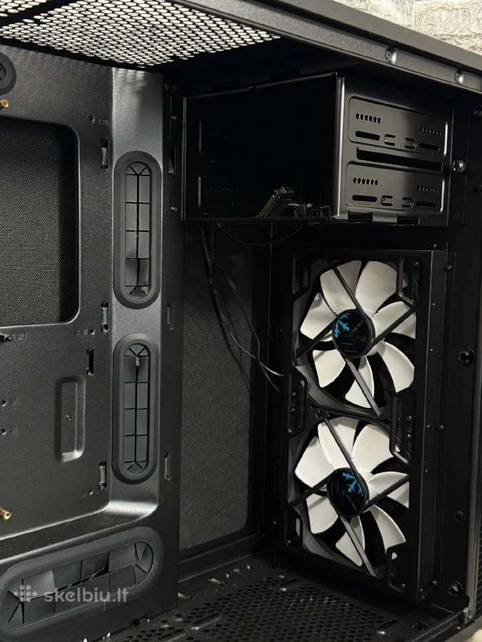 Fractal Design Define R5 Titanium Grey - nuotraukos Nr. 9