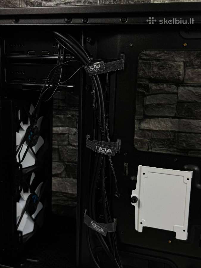 Fractal Design Define R5 Titanium Grey - nuotraukos Nr. 14