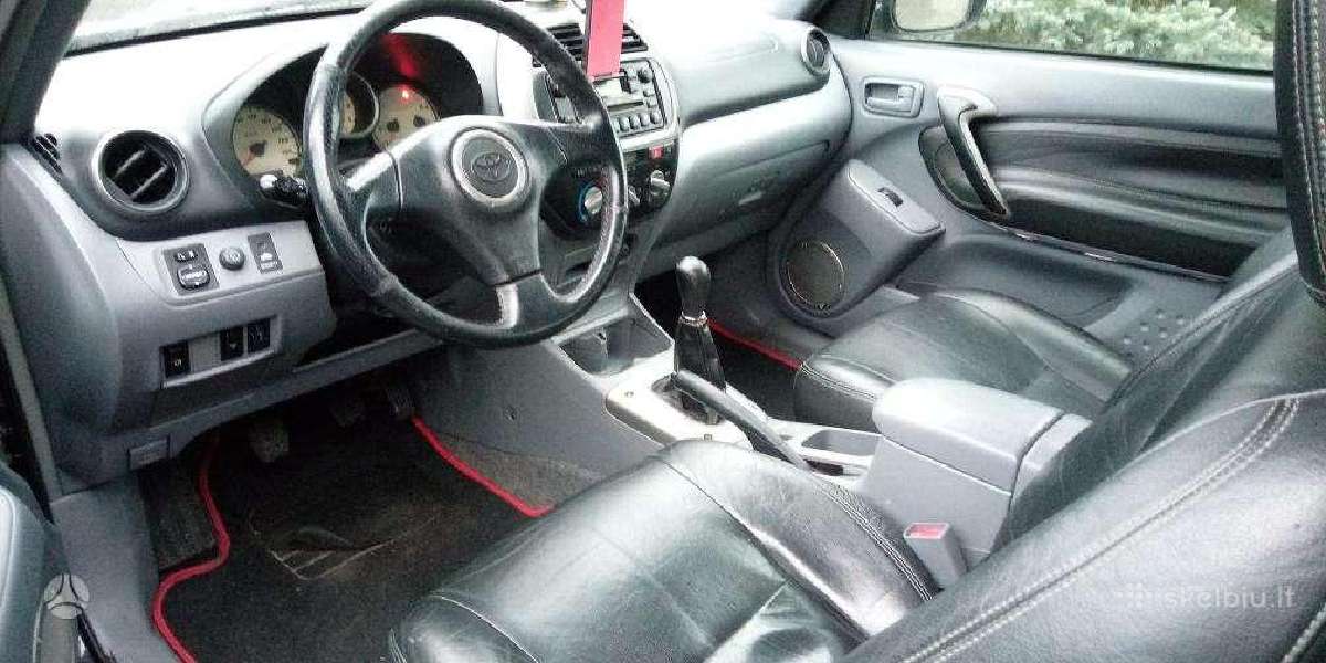 Toyota Rav4 3durų - nuotraukos Nr. 4