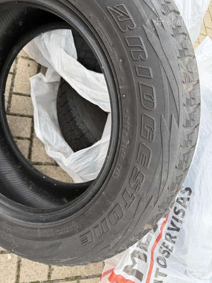 Padangos Bridgestone Blizzak 235/65 R17 - nuotraukos Nr. 4