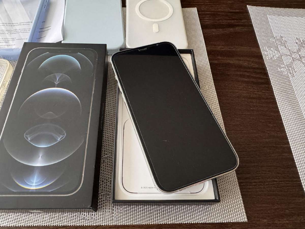 iPhone 12 Pro Max su dokumentas - nuotraukos Nr. 2