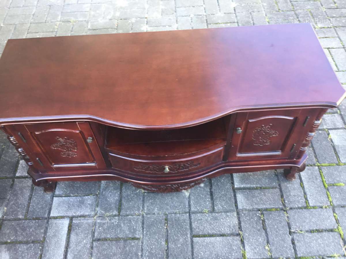 Stalas ir televizoriaus staliukas - nuotraukos Nr. 6