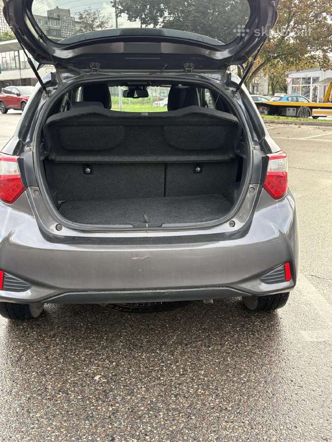 Automobile Toyota Yaris - nuotraukos Nr. 6