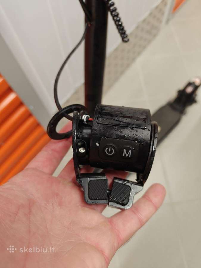 Sugedęs elektrinis paspirtukas Rcb R7x - nuotraukos Nr. 3