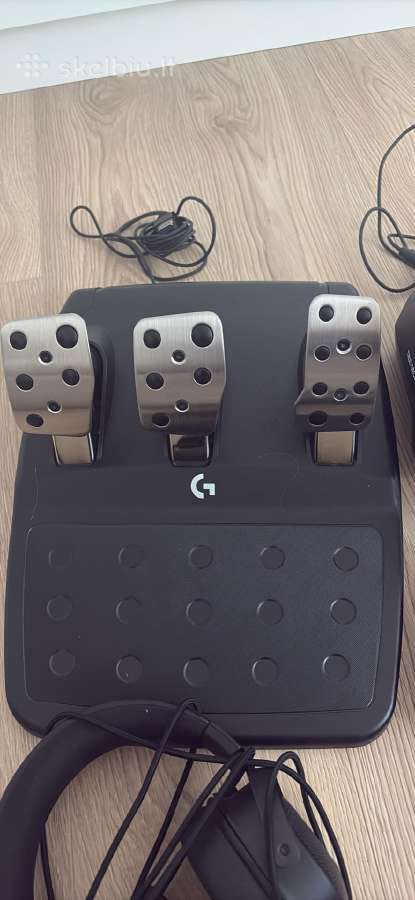 Zaidimu komplektas Logitech G923+gaming periferija - nuotraukos Nr. 3