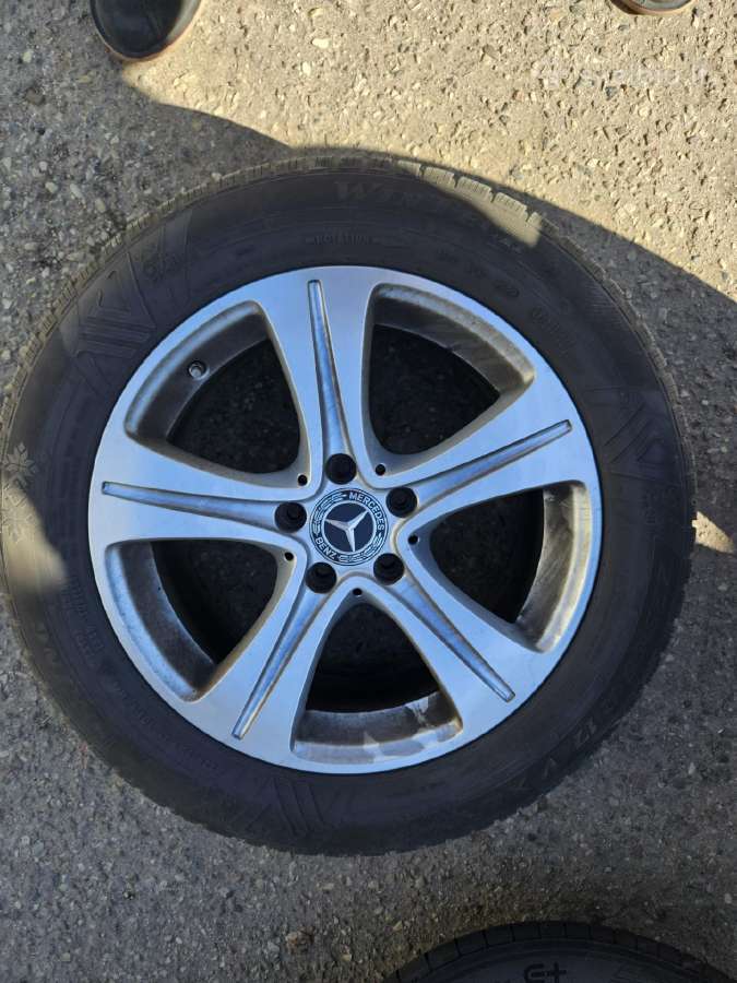 Parduodamos žieminės padangos MB W213 - nuotraukos Nr. 3