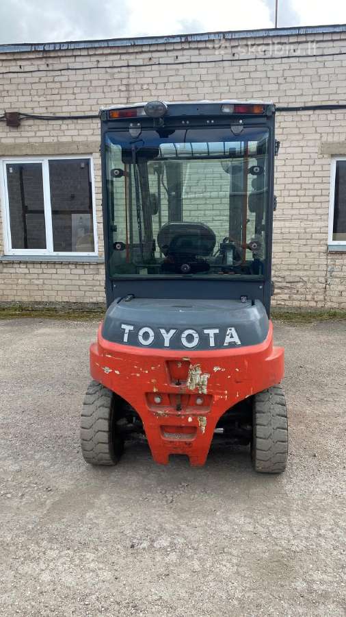 Elektrinis šakinis krautuvas Toyota 8fbmt45 - nuotraukos Nr. 5
