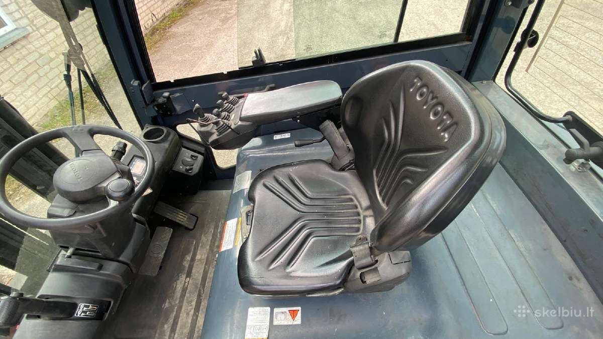 Elektrinis šakinis krautuvas Toyota 8fbmt45 - nuotraukos Nr. 6
