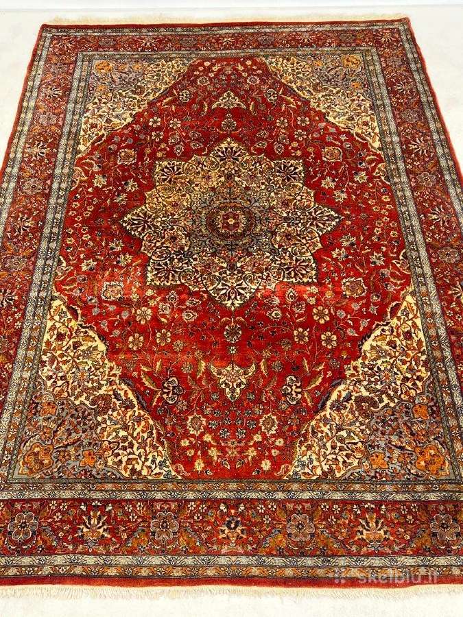 Vilnonis, rankų darbo kilimas "Kashan" - nuotraukos Nr. 3