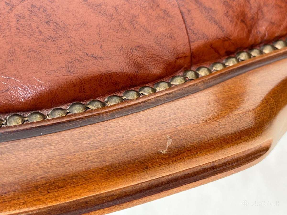 Drožinėtas riešutmedžio krėslas su oda - nuotraukos Nr. 14