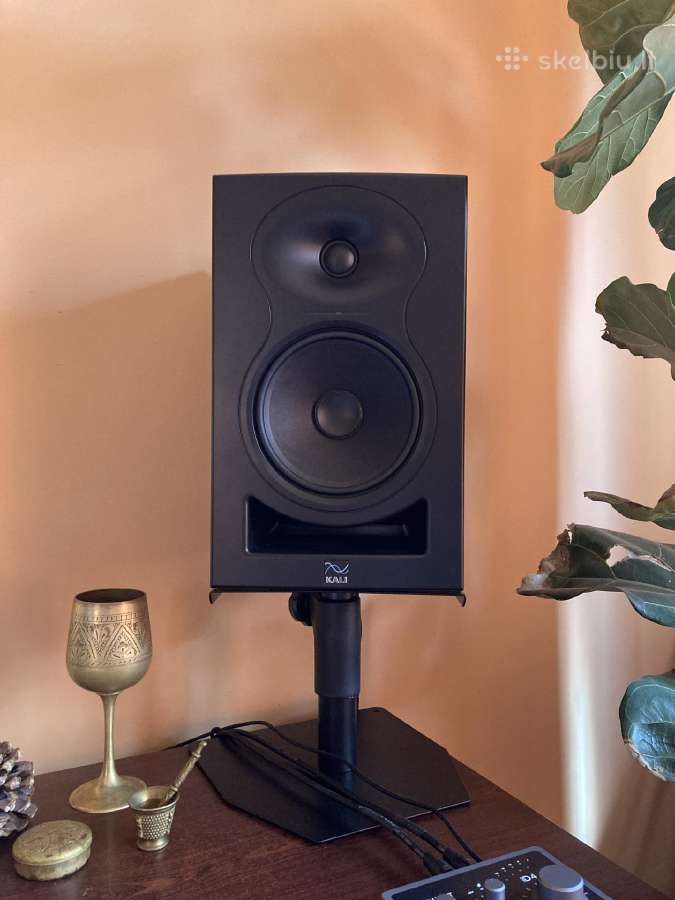 Kali Audio Lp-6 + stovai ir laidai - nuotraukos Nr. 2