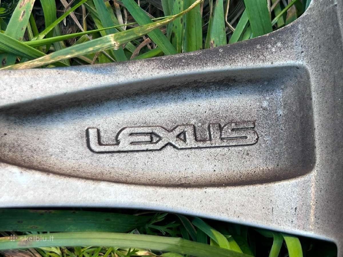 Ratlankiai su padangomis Lexus Nx - nuotraukos Nr. 4