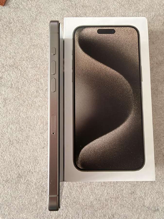 iPhone 15 Pro Max Natural Titanium 256gb - nuotraukos Nr. 3
