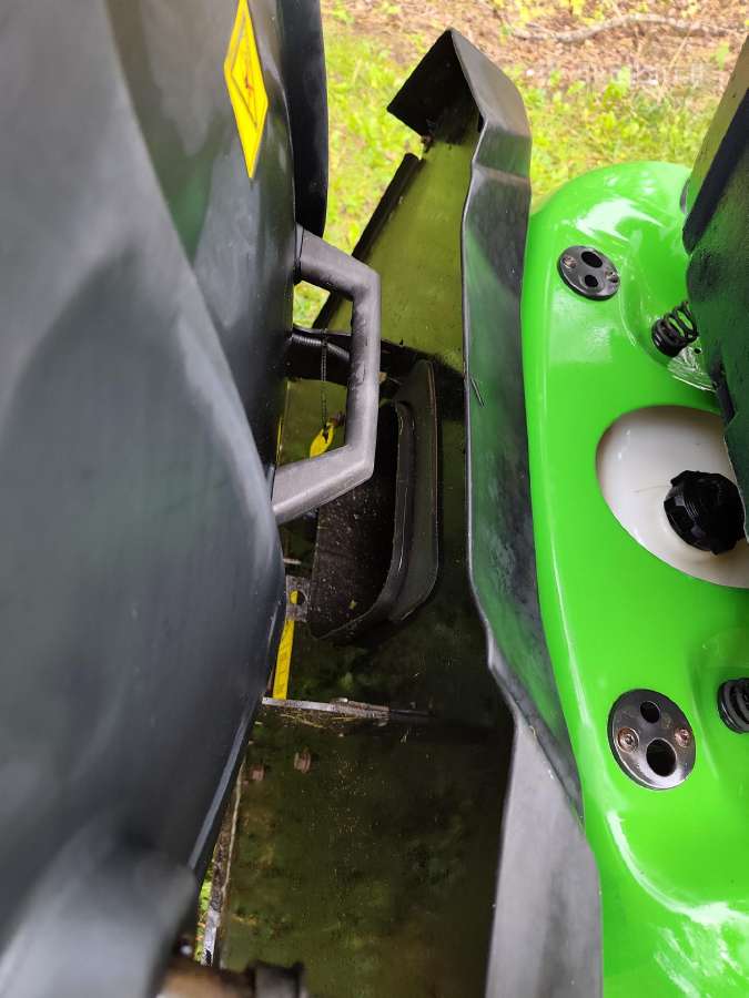 John Deere x115r Briggs and Stratton 344cc - nuotraukos Nr. 3