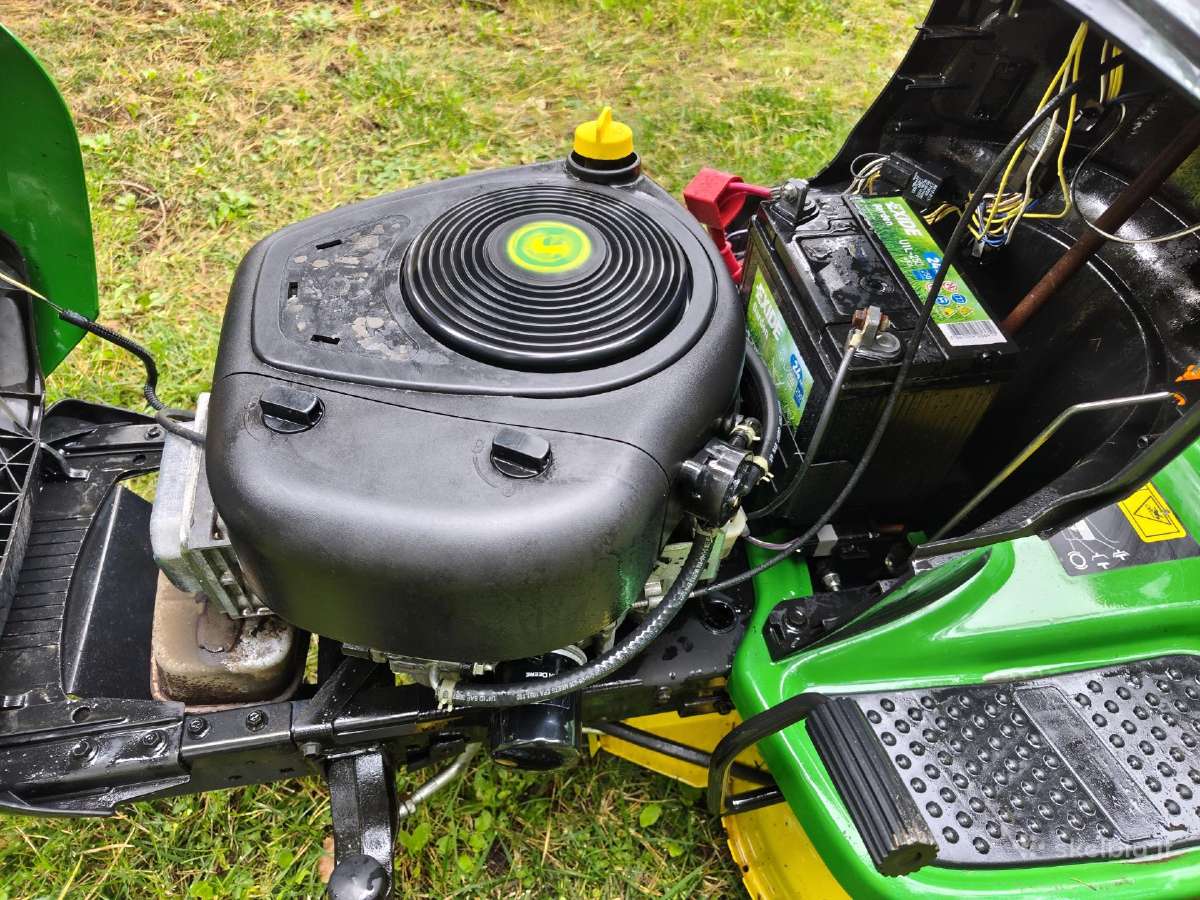 John Deere x115r Briggs and Stratton 344cc - nuotraukos Nr. 9