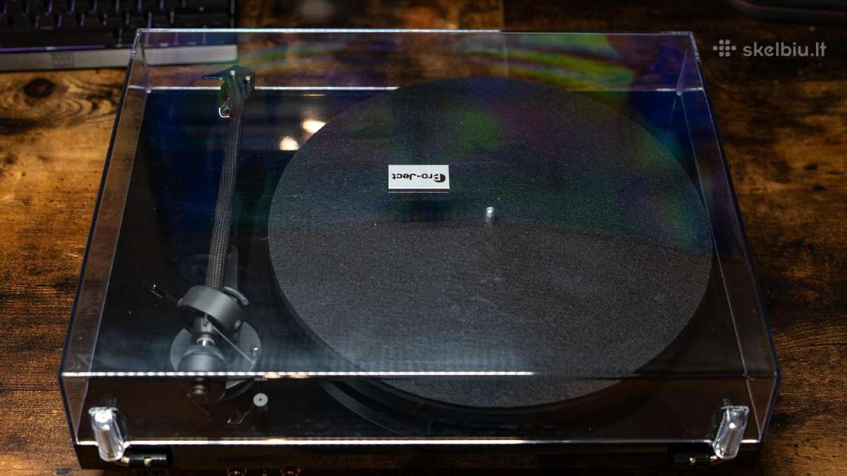 Pro-ject debut carbon EVO (Ortofon 2m red) - nuotraukos Nr. 7