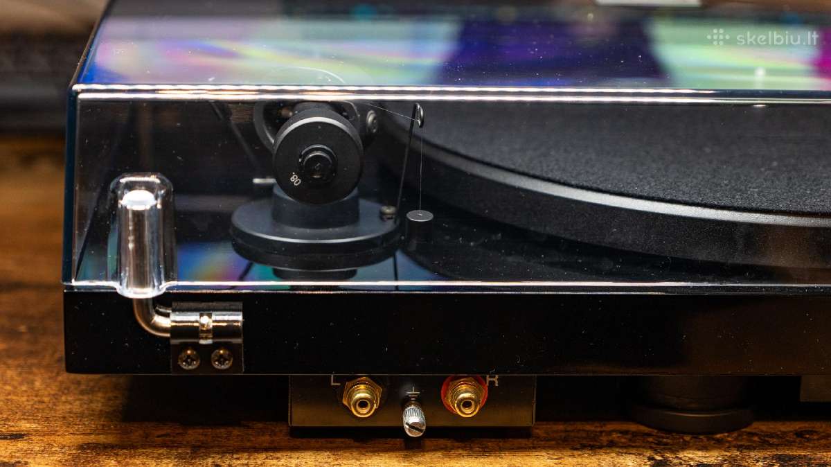 Pro-ject debut carbon EVO (Ortofon 2m red) - nuotraukos Nr. 6