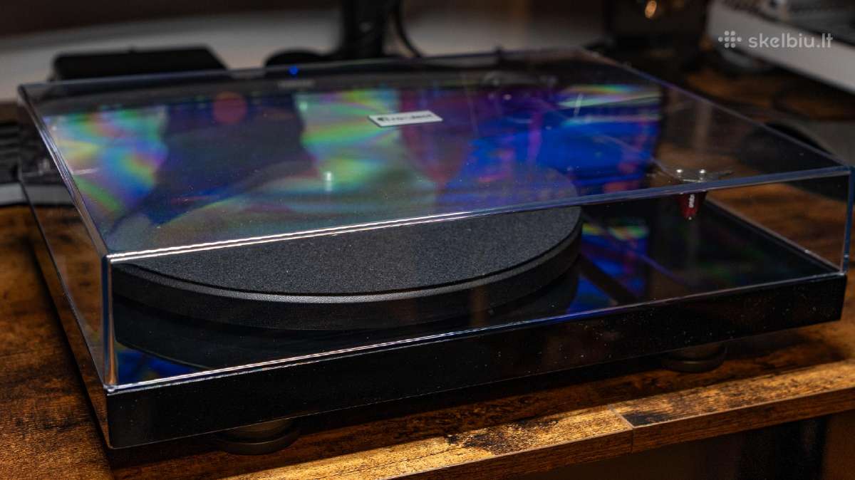 Pro-ject debut carbon EVO (Ortofon 2m red) - nuotraukos Nr. 9