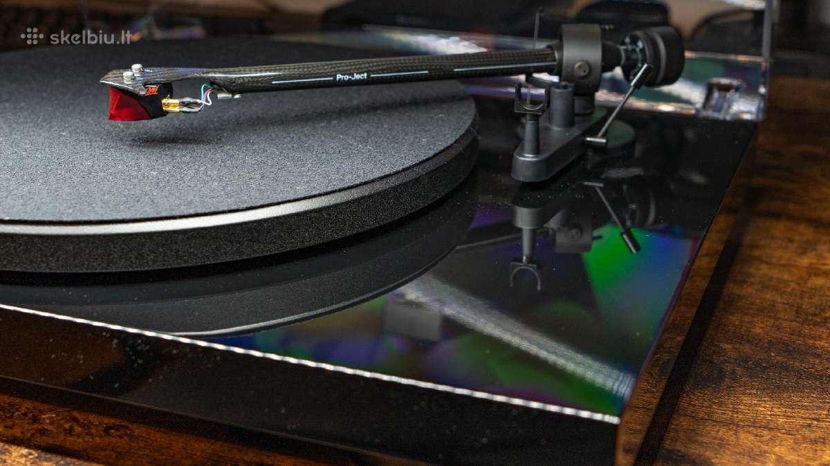Pro-ject debut carbon EVO (Ortofon 2m red) - nuotraukos Nr. 5