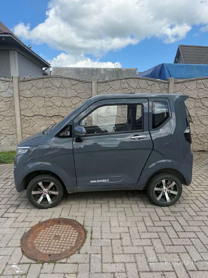 Mini elektromobilis - nuotraukos Nr. 2