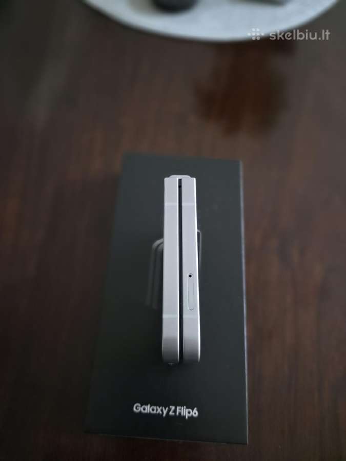 Samsung Flip6 Silver 512gb/12gb - nuotraukos Nr. 9