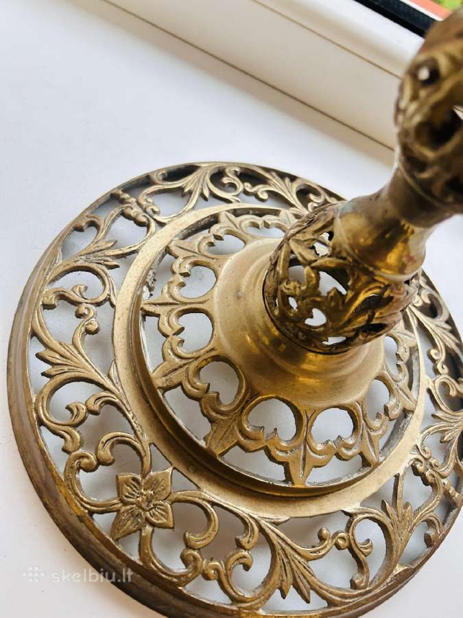 Išskirtinis marmurinis staliukas su puošniu - nuotraukos Nr. 3