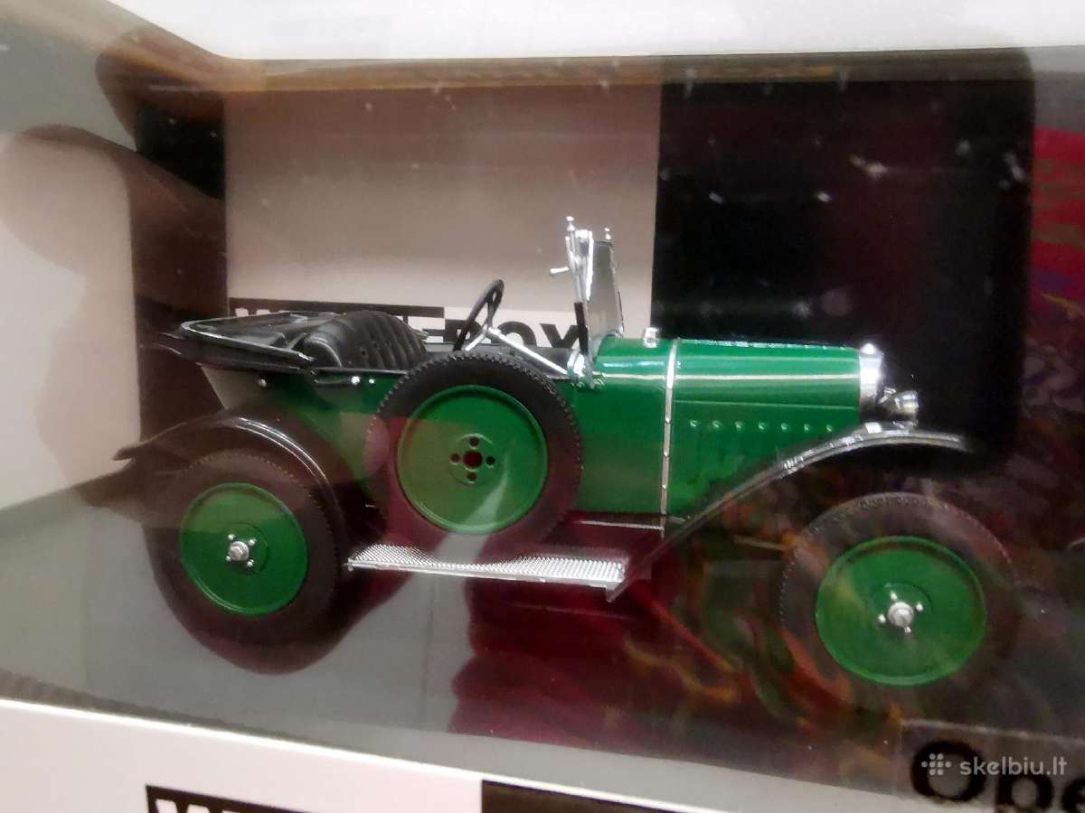 1:24 Vokiškų automobilių modeliai - nuotraukos Nr. 30