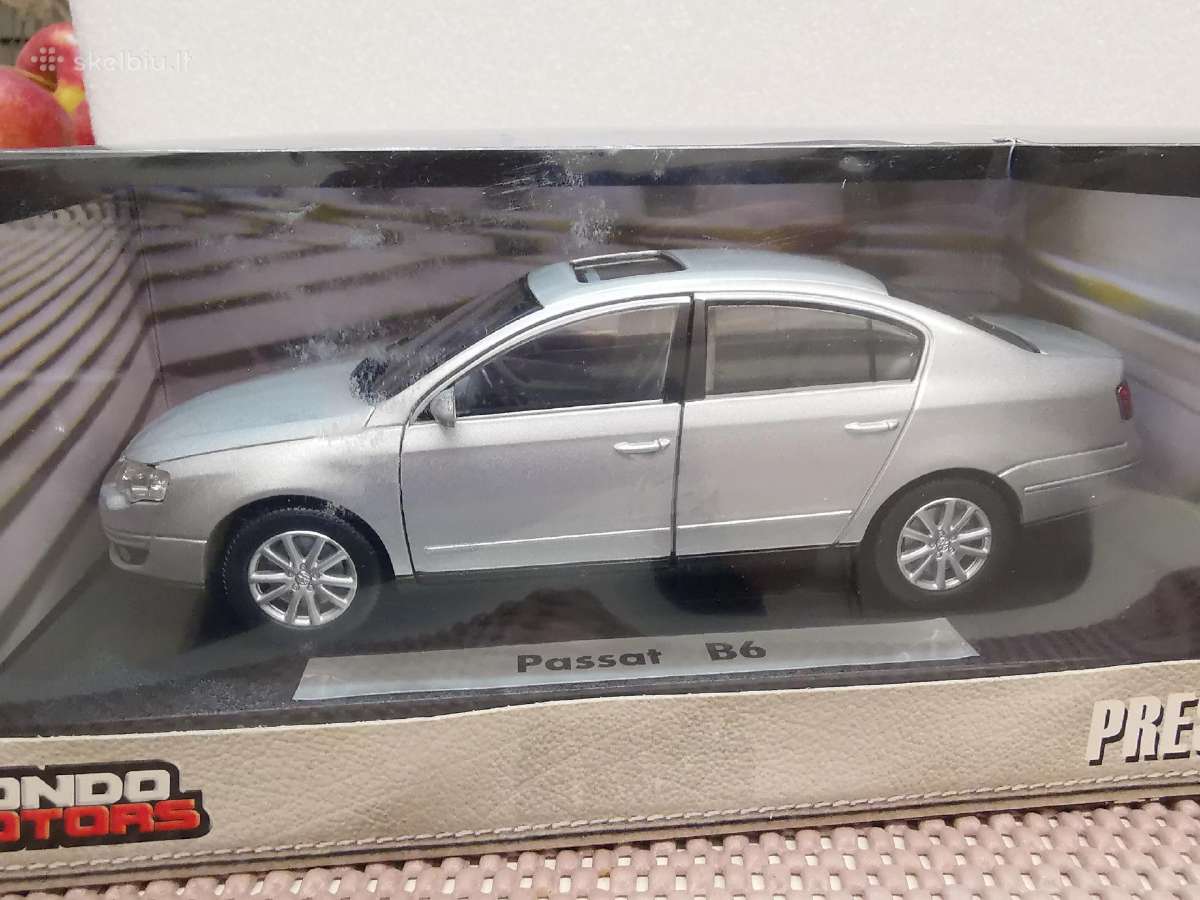1:24 Vokiškų automobilių modeliai - nuotraukos Nr. 38
