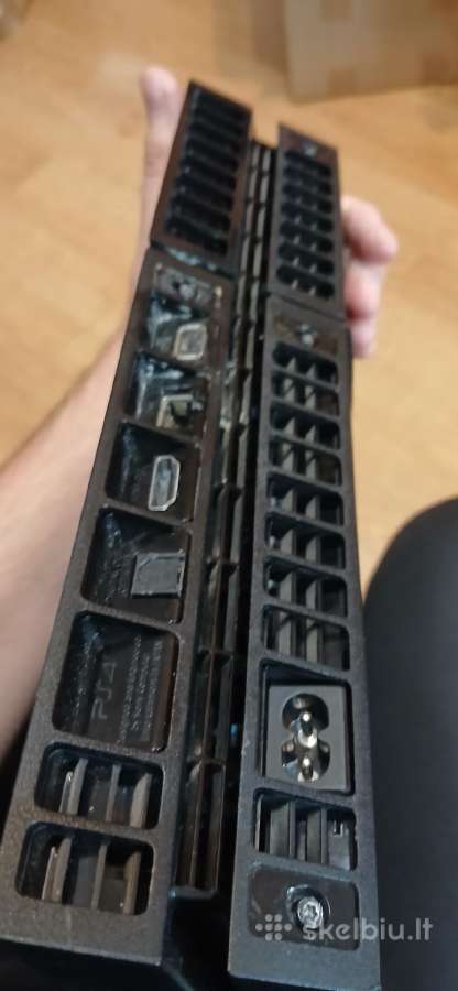 Ps4 Fat neveikia/ be SSD / diskai neveikia - nuotraukos Nr. 2