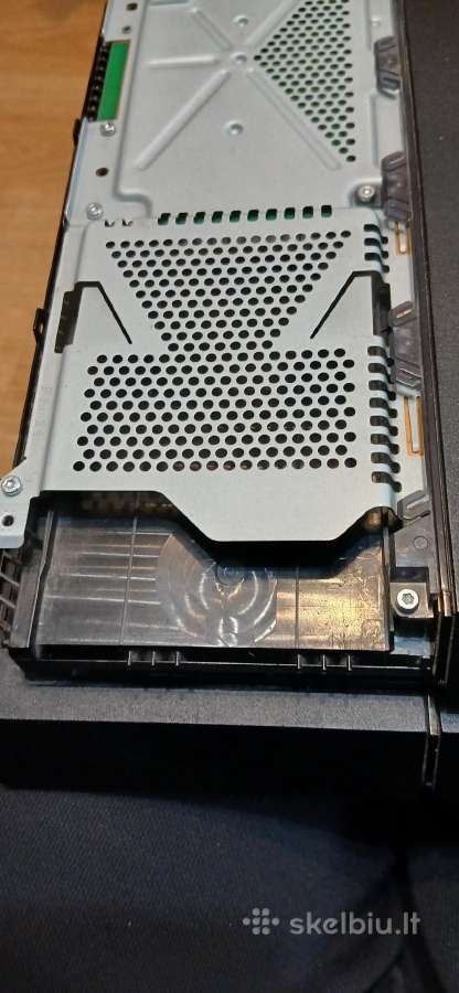 Ps4 Fat neveikia/ be SSD / diskai neveikia - nuotraukos Nr. 6