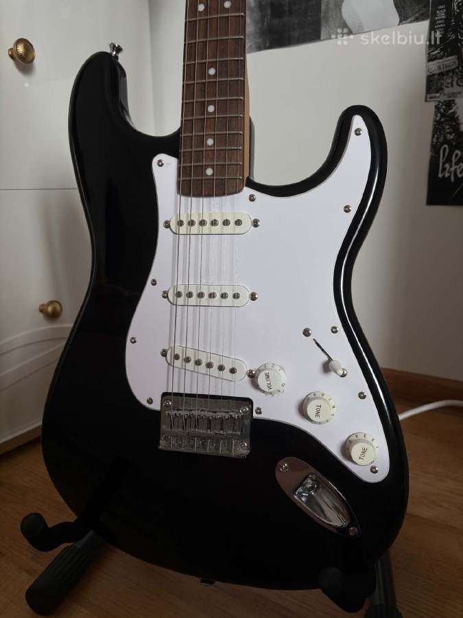 Fender stratocaster elektrinės gitaros komplektas - nuotraukos Nr. 2