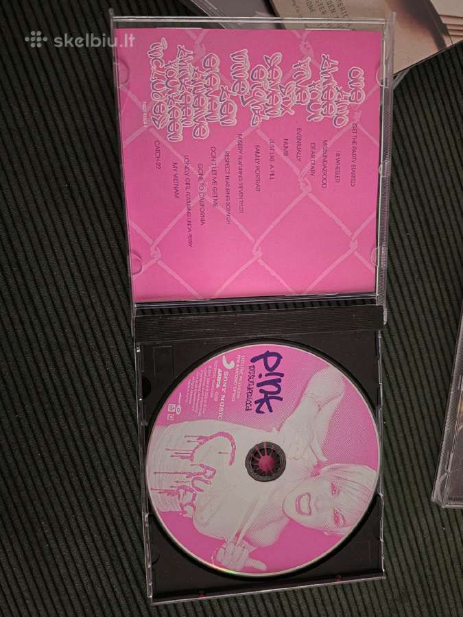 Pink Missundaztood - nuotraukos Nr. 3