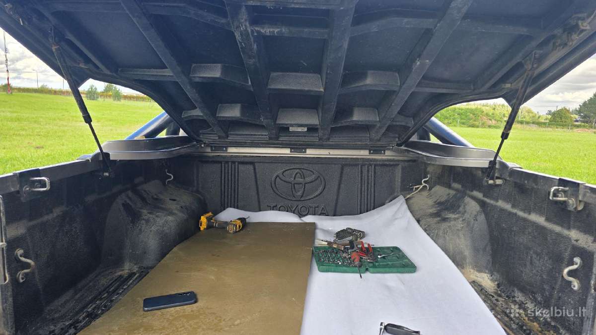 Toyota Hilux lankas ir bagažinės dangtis - nuotraukos Nr. 2