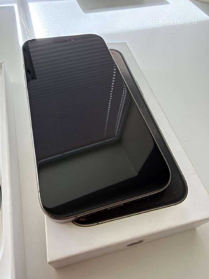 iPhone 15 Pro 256 GB Natural Titanium + 7 dėklai - nuotraukos Nr. 4
